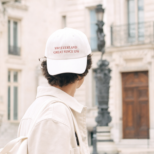 Casquette blanche SWITZERLAND GREAT SINCE 1291 portee