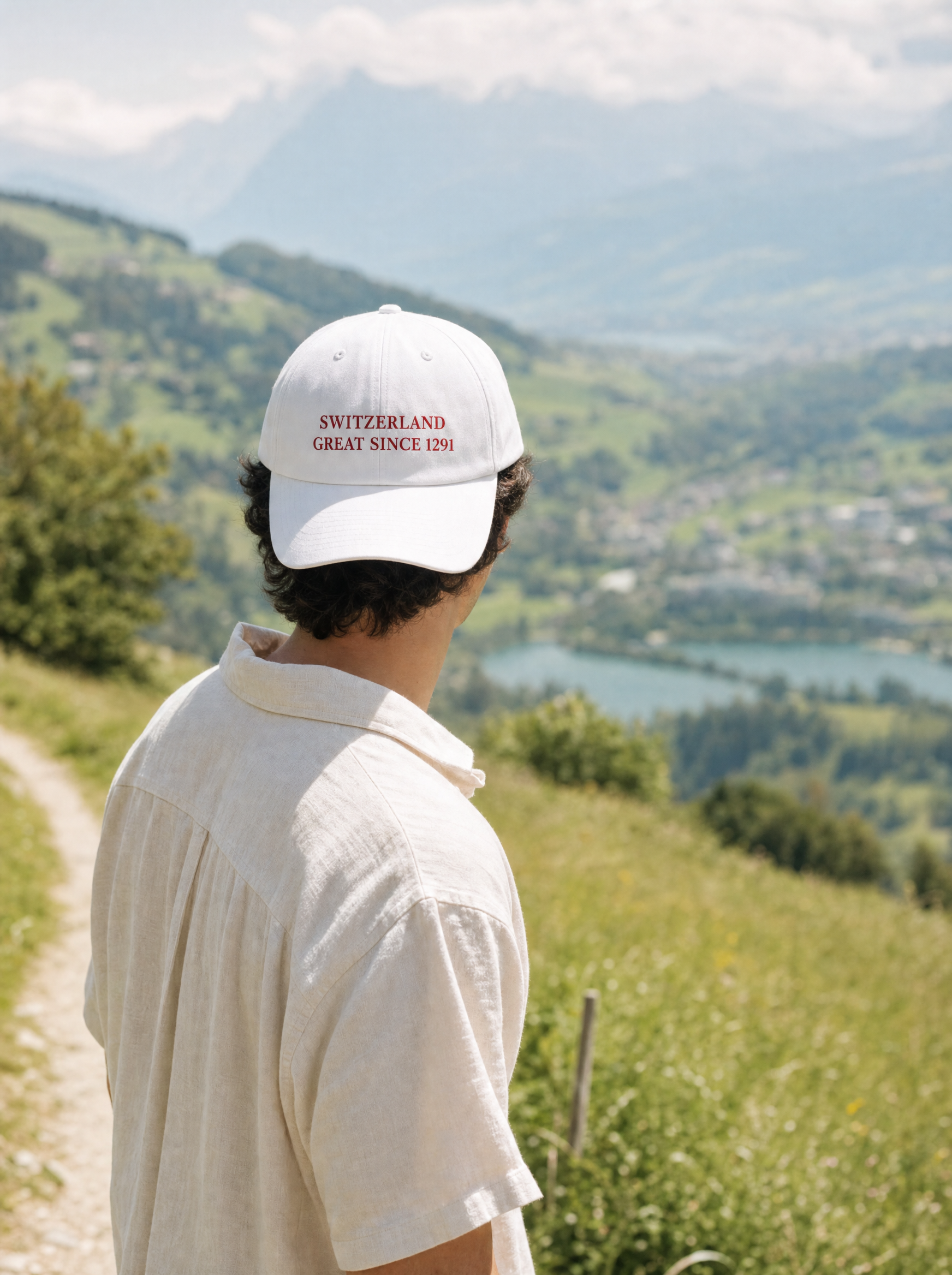 Casquette blanche SWITZERLAND GREAT SINCE 1291 portee - lifestyle suisse